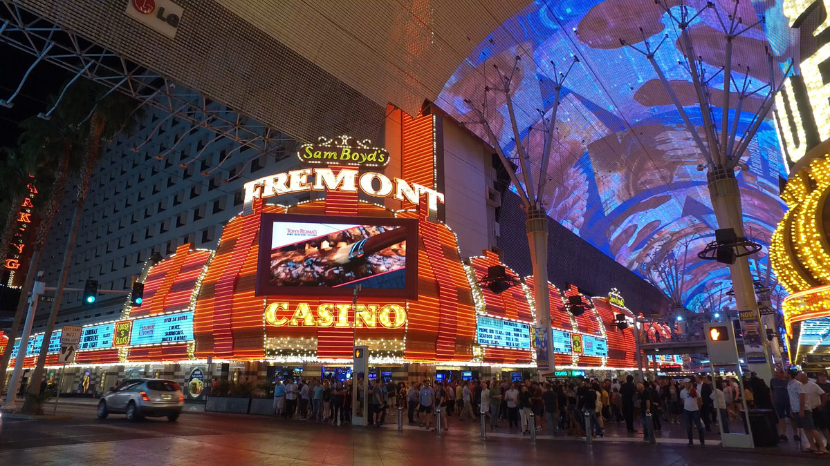 MustSee Attractions And Things To Do On Fremont Street Three Days In