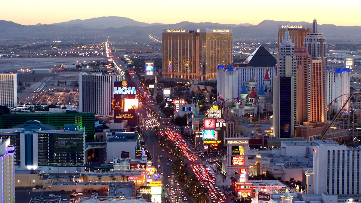 How to Find the Best Deals on Las Vegas Hotels